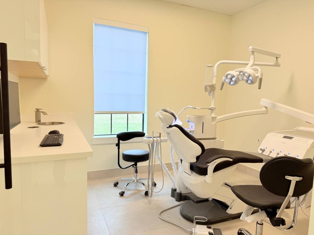 A treatment room at MAP Dental Center on Greenhouse Rd